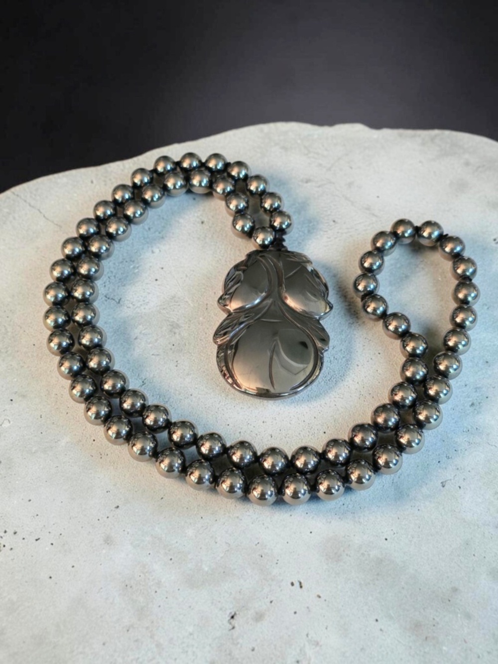 Vintage Carved Hematite Peach Pendant and Bead Necklace - Picture 2 of 5